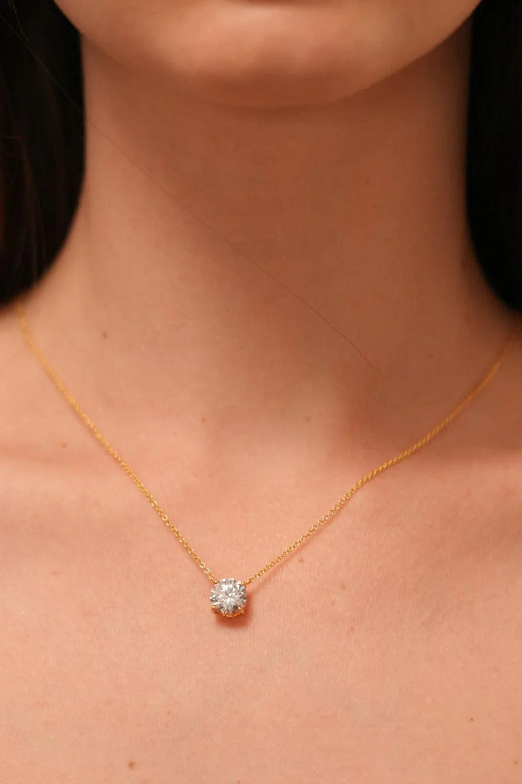 ct Round Diamond Solitaire Pendant with Thin Chain Necklace