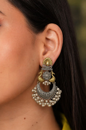 Morni Dual-Tone Pearl Chandbali Earrings | Banjaran