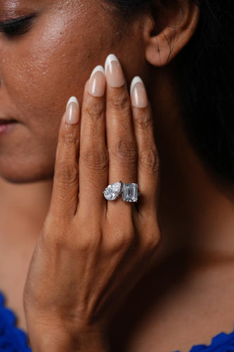 Pear Emerald Rock Toi Et Moi Solitaire Diamond ring | 3 Carat