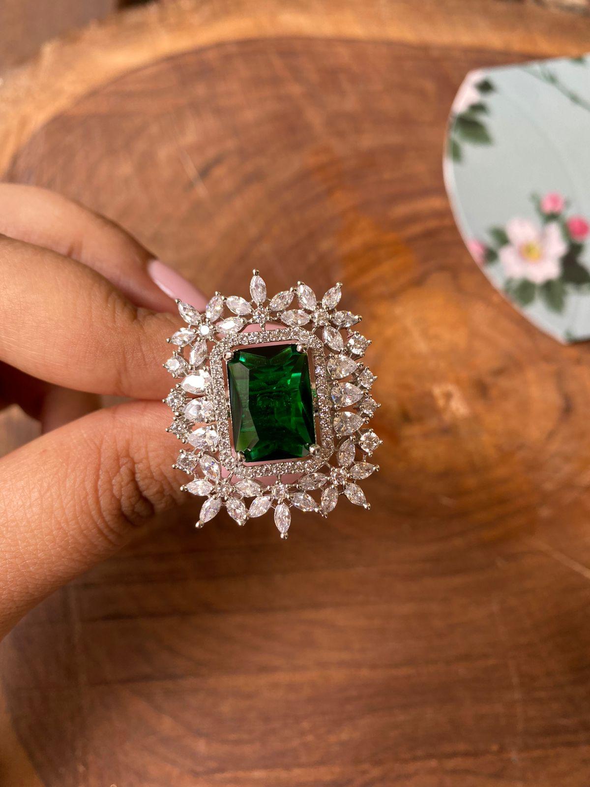 Heer Diamond Ring Online Jewellery Shopping India | Dishis Designer  Jewellery