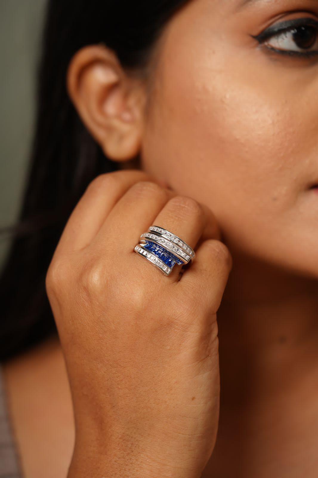 Single Line Invisible Setting Ring Sharpay Diamond Cocktail Ring With Invisible Setting